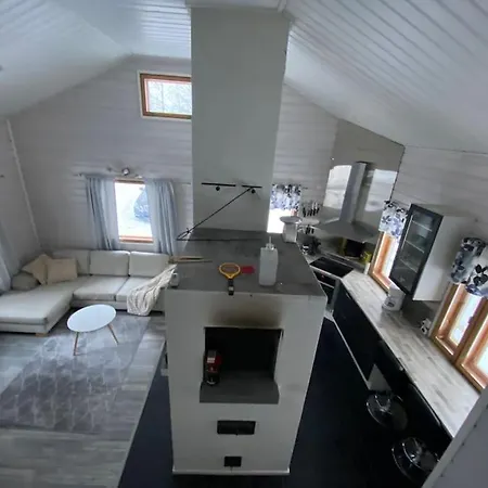 Chalet Kaepaelaemaeki Puhtaan Veden Aeaerellae Omassa Rauhassa Enonkoski